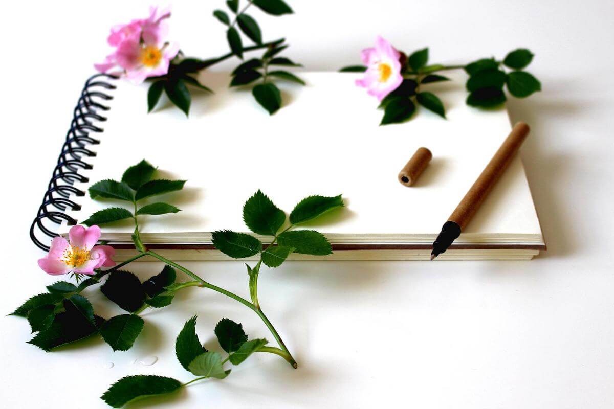 Notebook with flowers